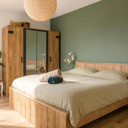 Modern Met Gratis Fietsen Apartament Breda